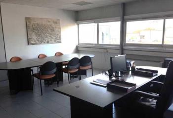 Location bureau Bordeaux (33800) - 839 m² à Bordeaux - 33000