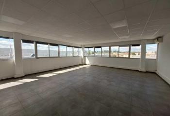 Location bureau Nîmes (30000) - 26 m² à Nîmes - 30000