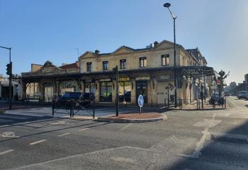 Location local commercial 179.00 m² à BORDEAUX à Bordeaux - 33000