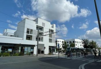 Location local commercial Le Bouscat (33110) - 216 m² au Bouscat - 33110