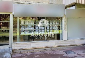 Location local commercial Marseille 8 (13008) - 341 m²
