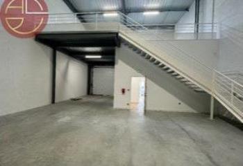 Location activité/entrepôt Mondouzil (31850) - 966 m² à Mondouzil - 31850