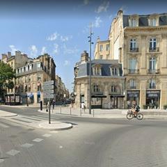 Location local commercial à Bordeaux (33000)
